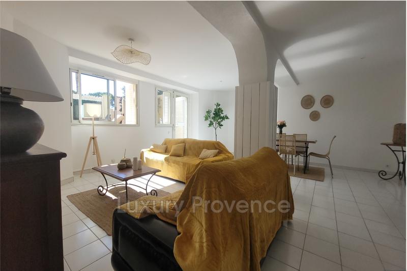Appartement - 94 m² - 3 pièces