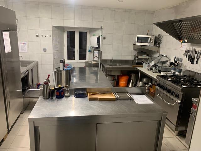 Maison - 217 m² - 6 pièces