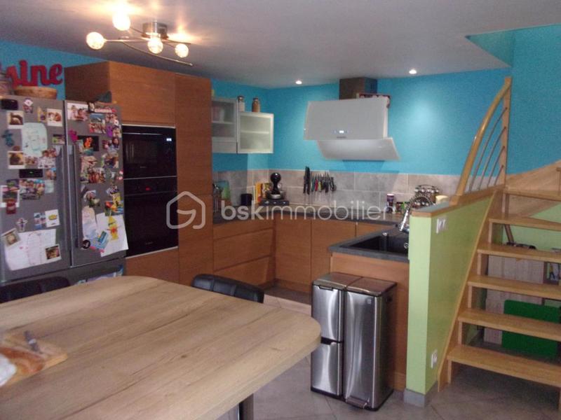 Maison traditionnelle - 148 m² - 6 pièces