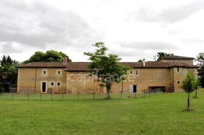 Château - 815 m² - 15 pièces