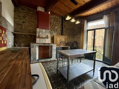 Maison de village - 200 m² - 6 pièces