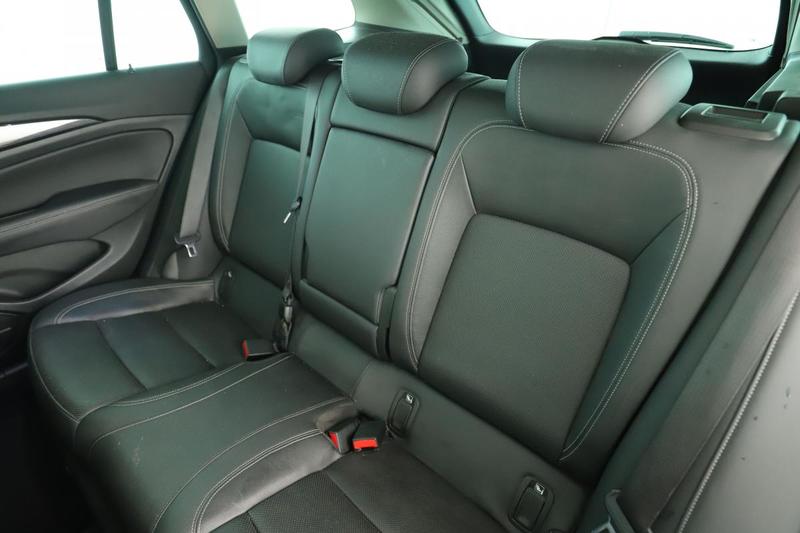 Opel Insignia Sports Tourer 1.6 Diesel Elite Automatique 136 ch