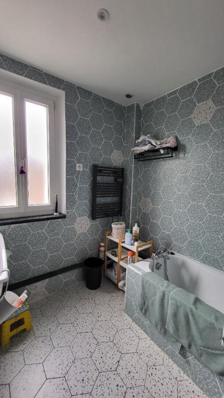 Maison - 240 m² - 7 pièces