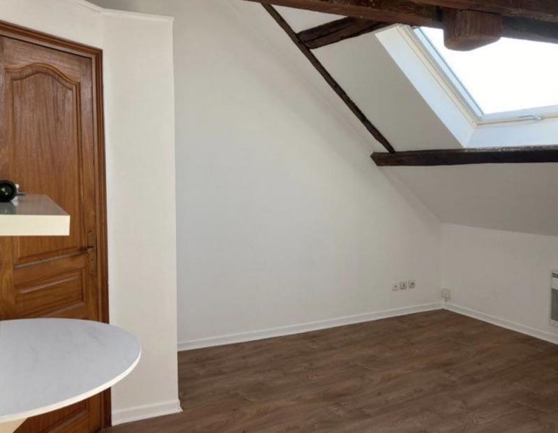 Appartement ancien - 20 m² - 1 pièce