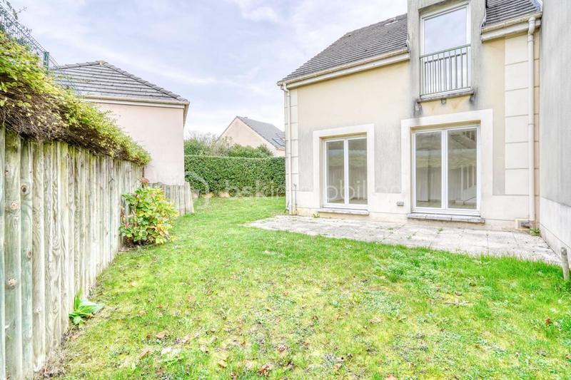 Maison - 81 m² - 4 pièces