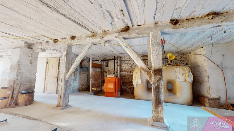 Maison de village - 94 m² - 5 pièces