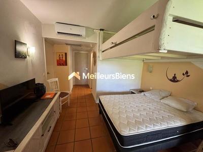 Appartement ancien - 30 m² - 1 pièce