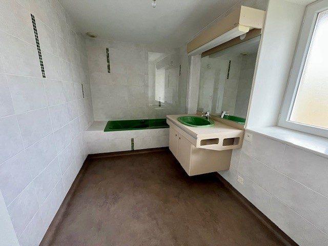 Maison ancienne - 118 m² - 4 pièces