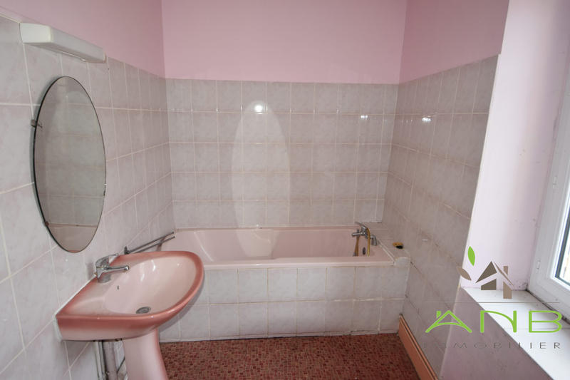 Maison ancienne - 106 m² - 4 pièces