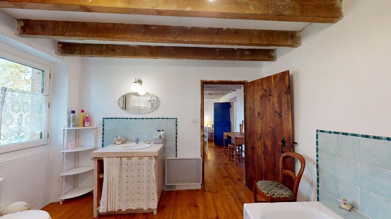 Corps de ferme - 567 m² - 20 pièces