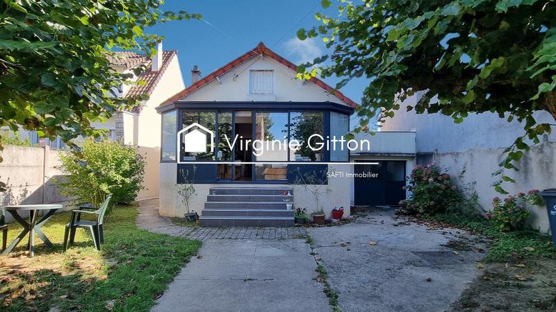 Maison - 85 m² - 5 pièces