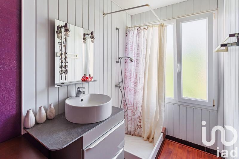 Maison - 141 m² - 7 pièces