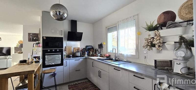 Maison - 131 m² - 6 pièces