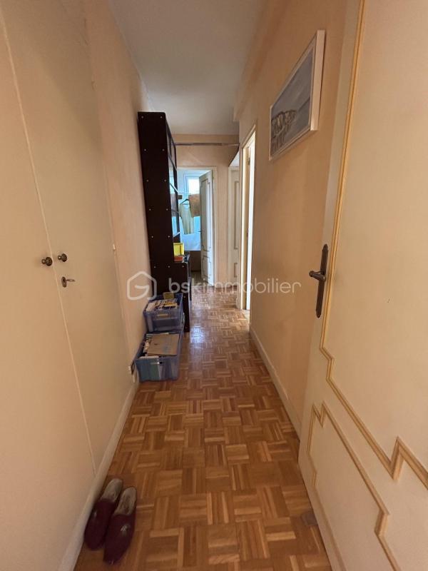 Appartement - 84 m² - 4 pièces