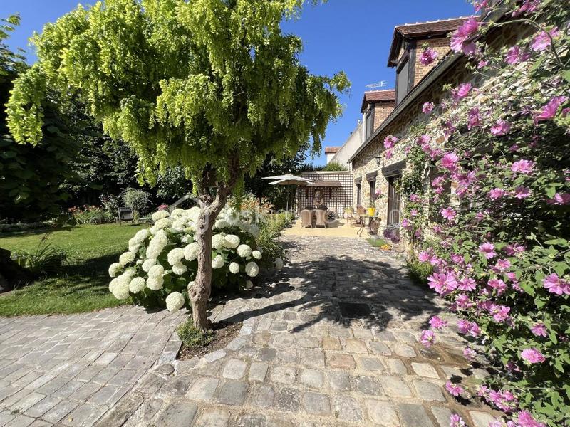 Maison - 118 m² - 6 pièces