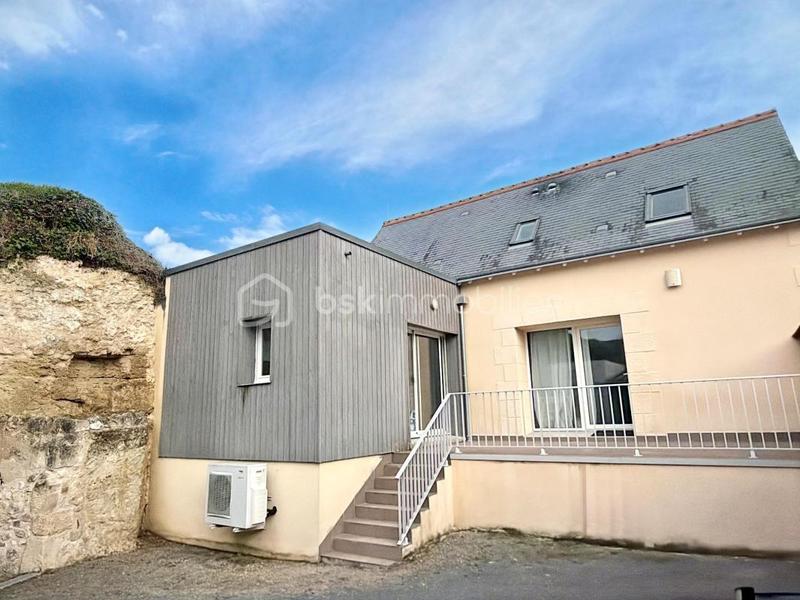Maison traditionnelle - 84 m² - 4 pièces
