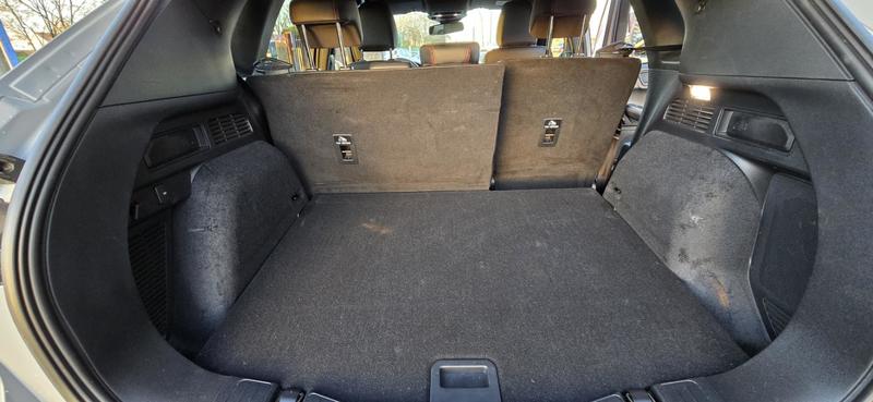 Ford Kuga 2.5 190 Fhev St-Line X flexfuel E85 attelage graphite