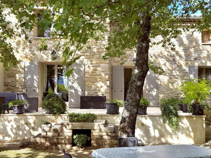 Maison - 231 m² - 11 pièces