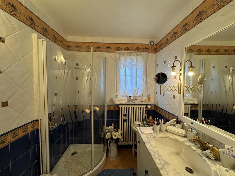 Maison - 163 m² - 5 pièces