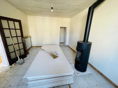 Maison - 96 m² - 5 pièces