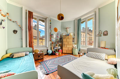 Appartement - 96 m² - 4 pièces