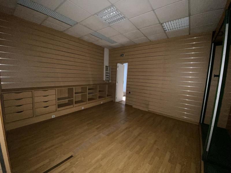 Local commercial - 63 m²