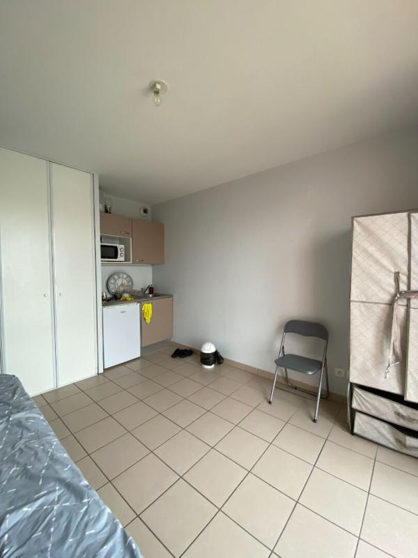 Studio - 20 m² - 1 pièce