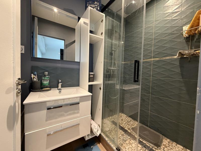 Appartement - 94 m² - 5 pièces