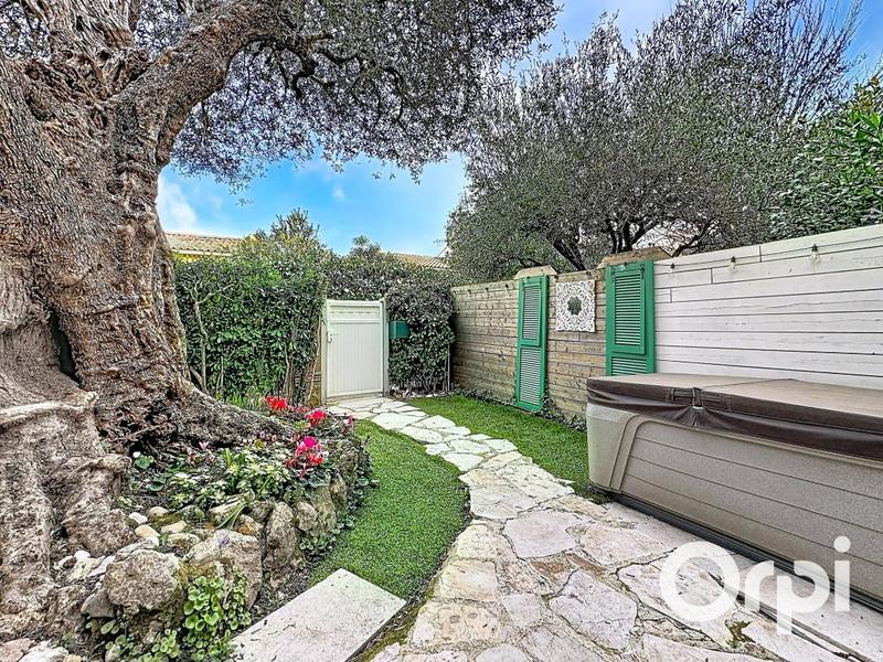 Maison - 103 m² - 4 pièces