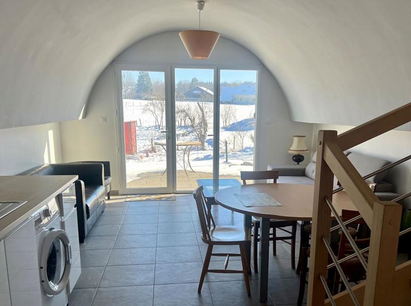 Maison - 275 m² - 9 pièces