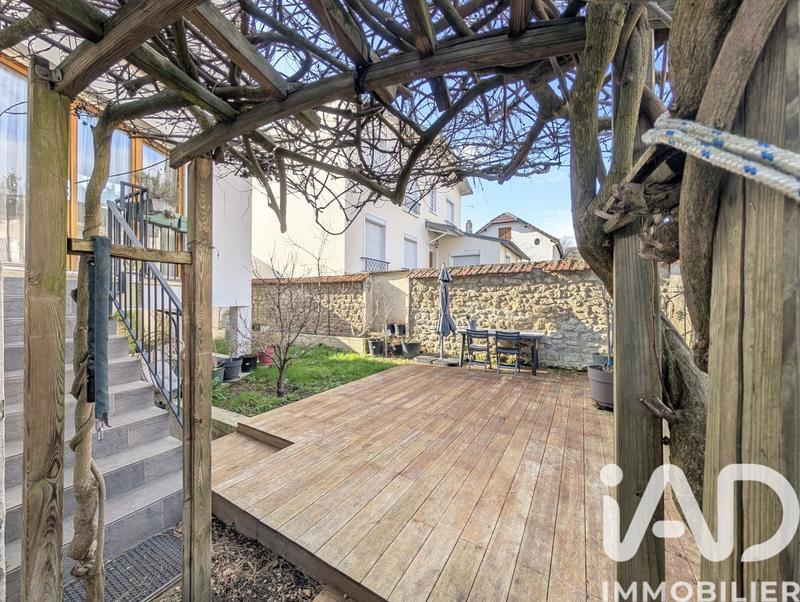 Maison - 101 m² - 6 pièces