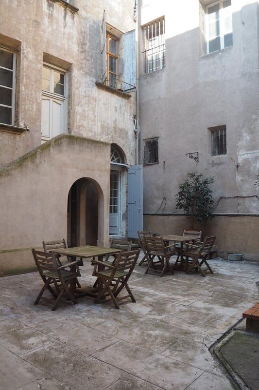 Immeuble - 420 m² - 2 pièces