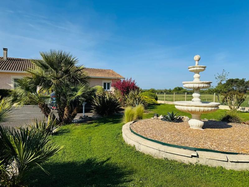 Maison - 160 m² - 3 pièces