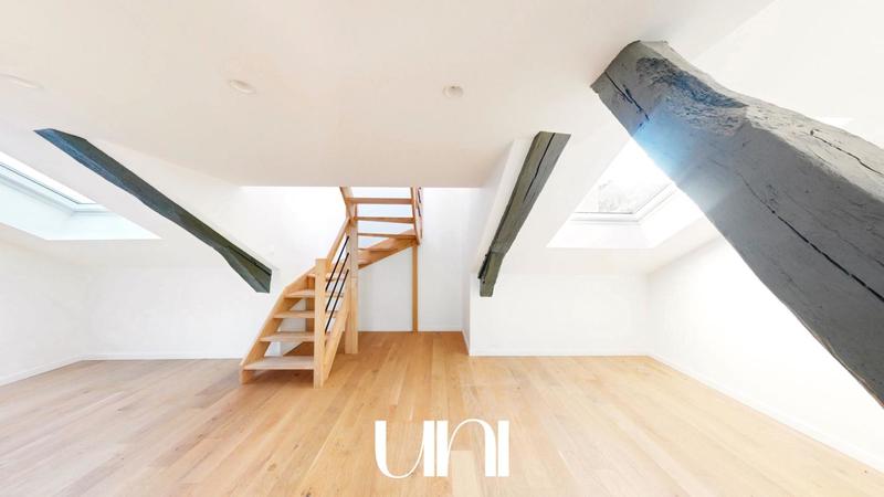 Duplex - 66 m² - 4 pièces