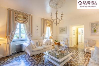 Maison de maîtres - 276 m² - 9 pièces