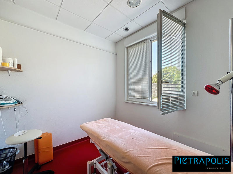 Maison - 234 m² - 6 pièces