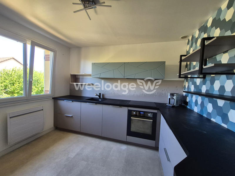 Maison traditionnelle - 83 m² - 4 pièces