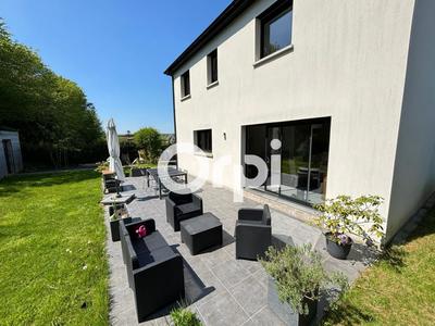 Maison - 130 m² - 4 pièces