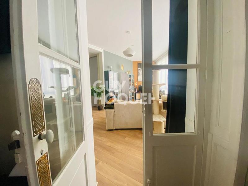 Appartement - 95 m² - 4 pièces