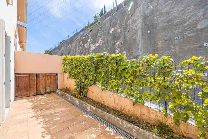 Appartement - 80 m² - 3 pièces