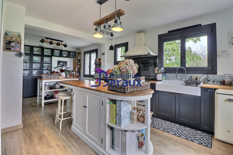 Maison - 168 m² - 5 pièces