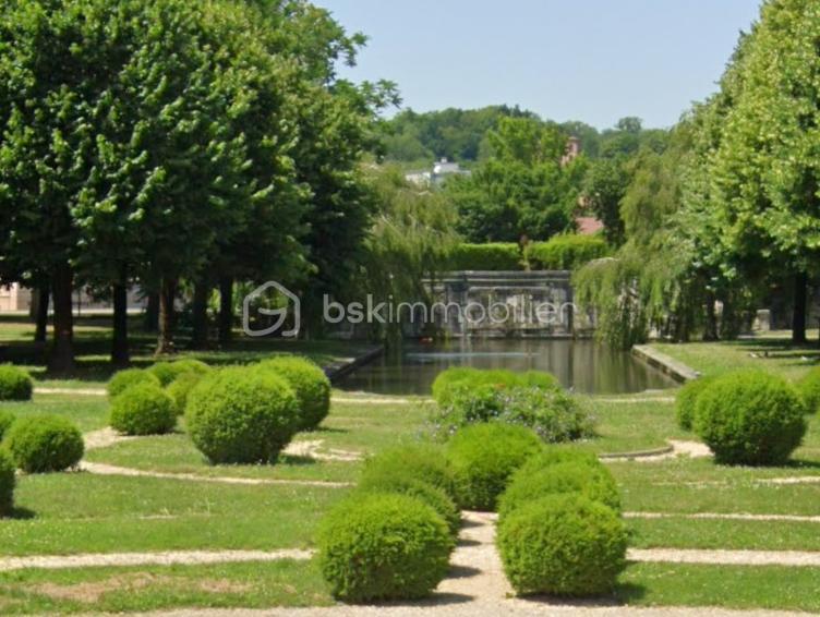 Maison de ville - 133 m² - 7 pièces