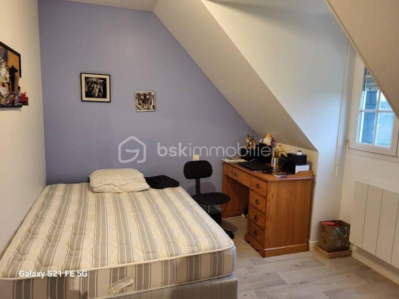 Maison - 94 m² - 5 pièces