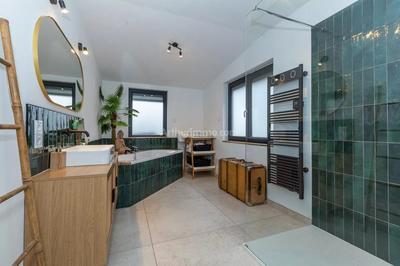 Maison - 127 m² - 5 pièces