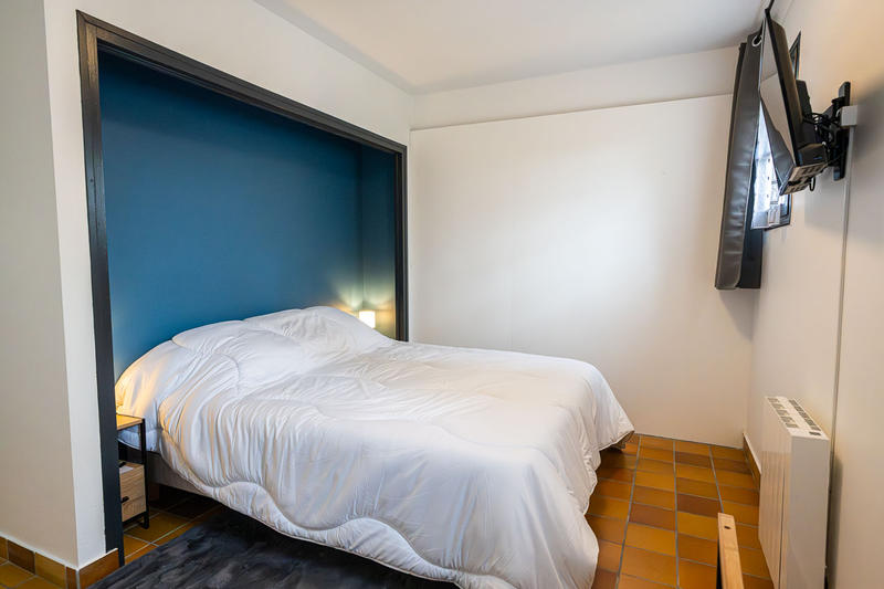 Maison - 370 m² - 11 pièces