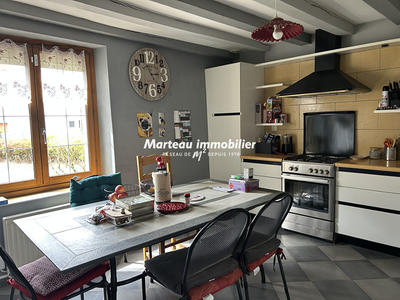 Maison - 180 m² - 5 pièces