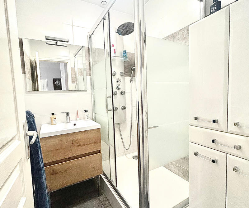 Appartement - 82 m² - 4 pièces