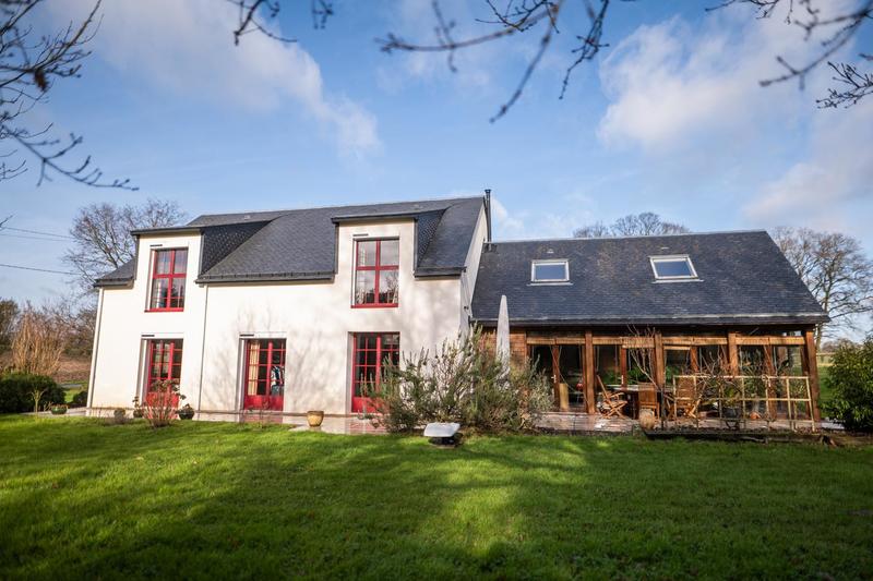 Maison - 187 m² - 5 pièces