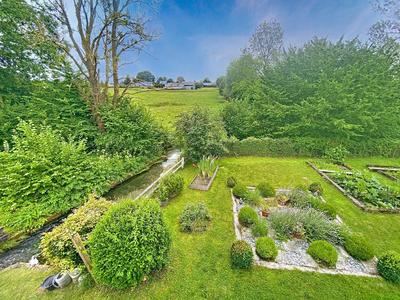 Maison - 264 m² - 14 pièces