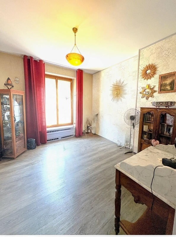 Appartement - 100 m² - 3 pièces